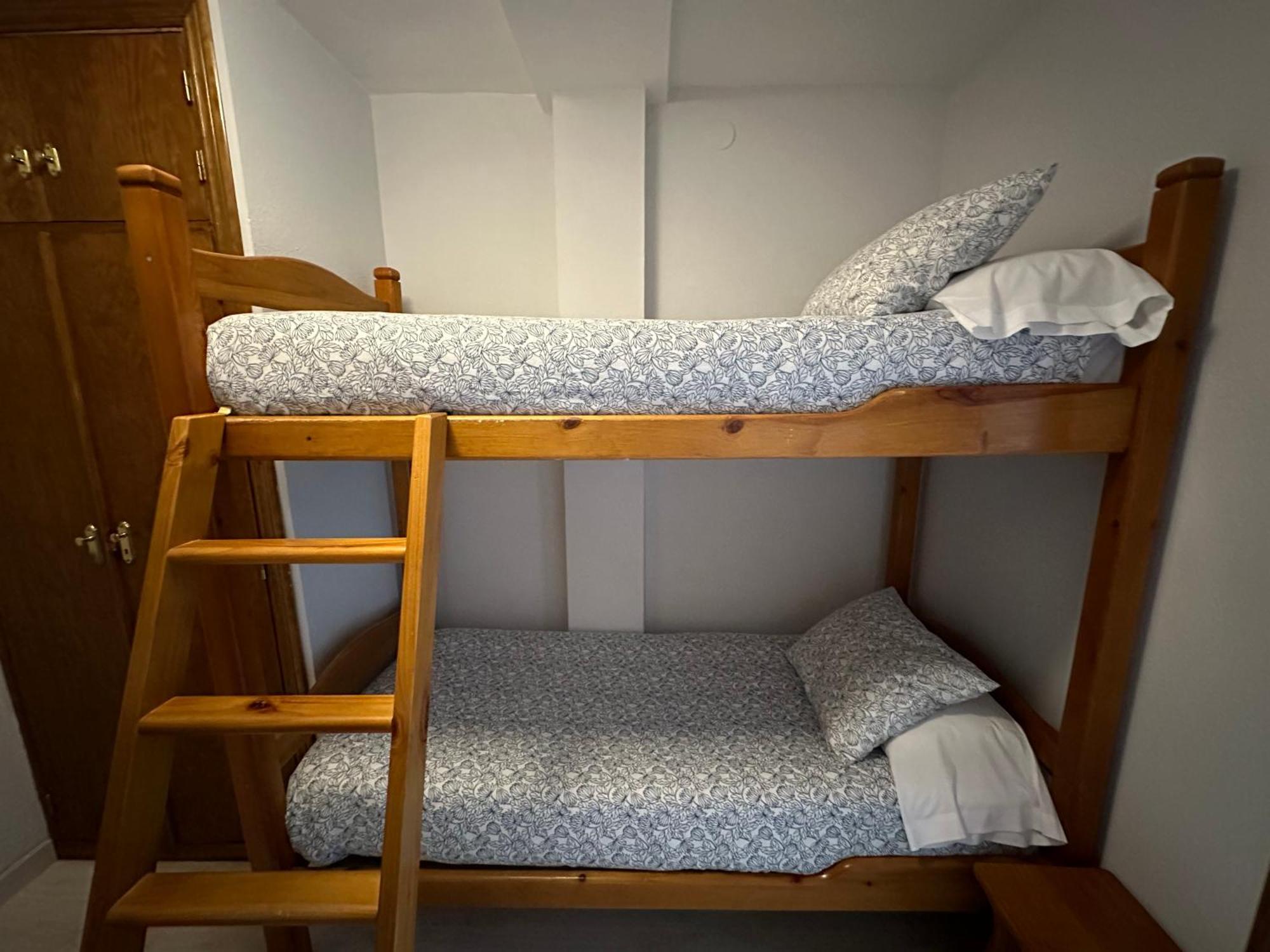 Apartamentos Tirol Formigal Extérieur photo